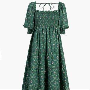Nesli nap dress in Emerald Trellis